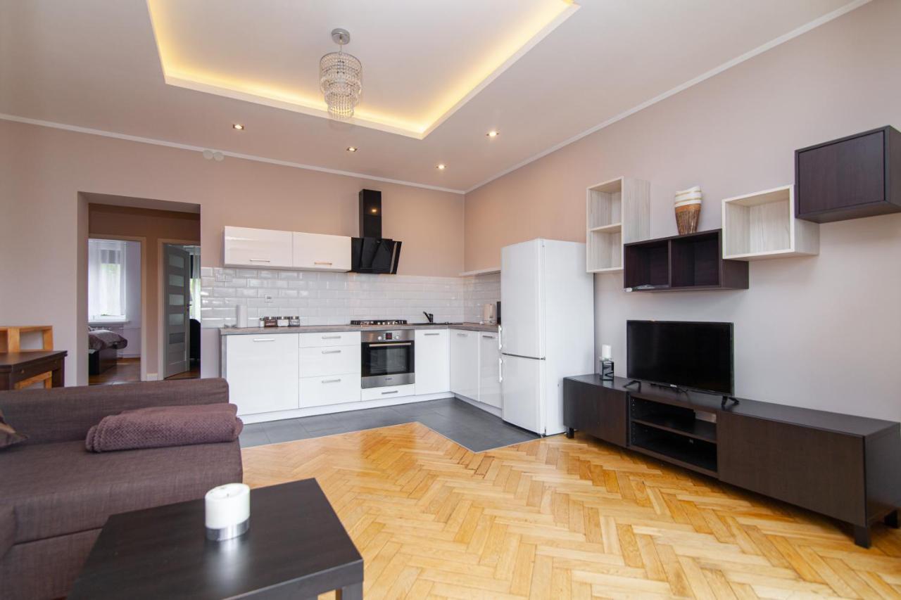Apartamenty Bialystok - Swietojanska 4 Exterior photo